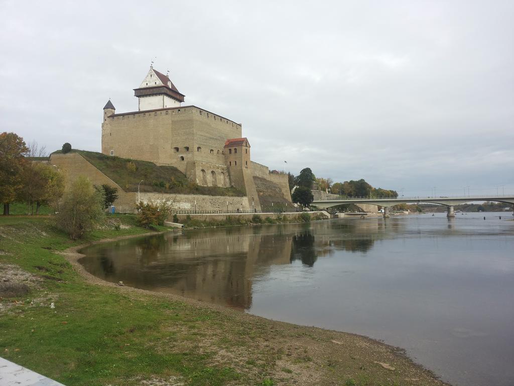 Castle View Apartment Narva Ruang foto